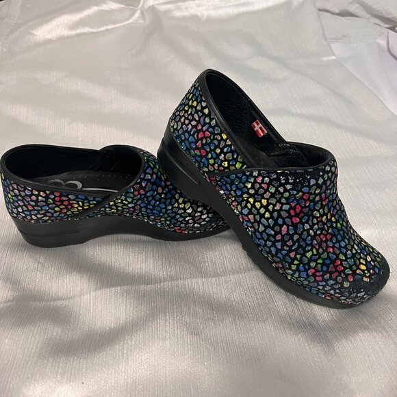 Sanita Women's The Original Danish Clogs Multicolor Size 7.5 - Picture 1 of 7